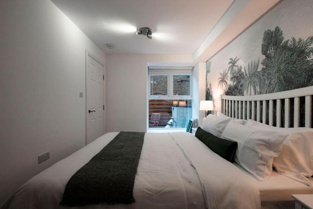 2br L 2ba With Patio-sleep 6 Лондон