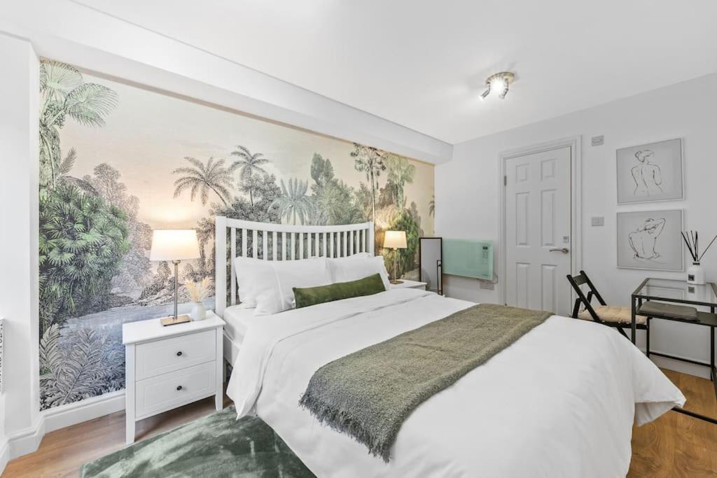 Апартаменты 2br L 2ba With Patio-sleep 6 Лондон