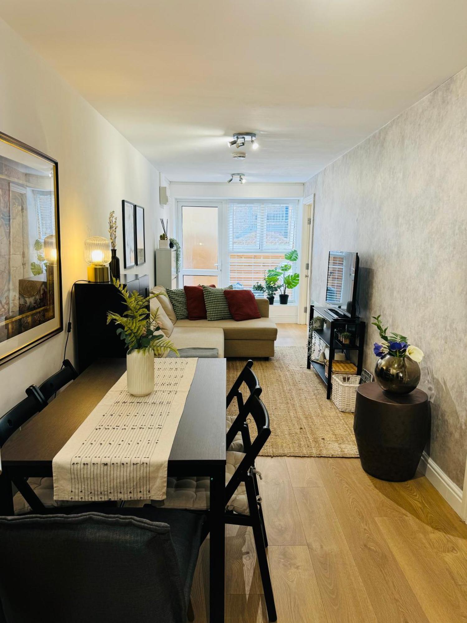 Апартаменты 2br L 2ba With Patio-sleep 6 *