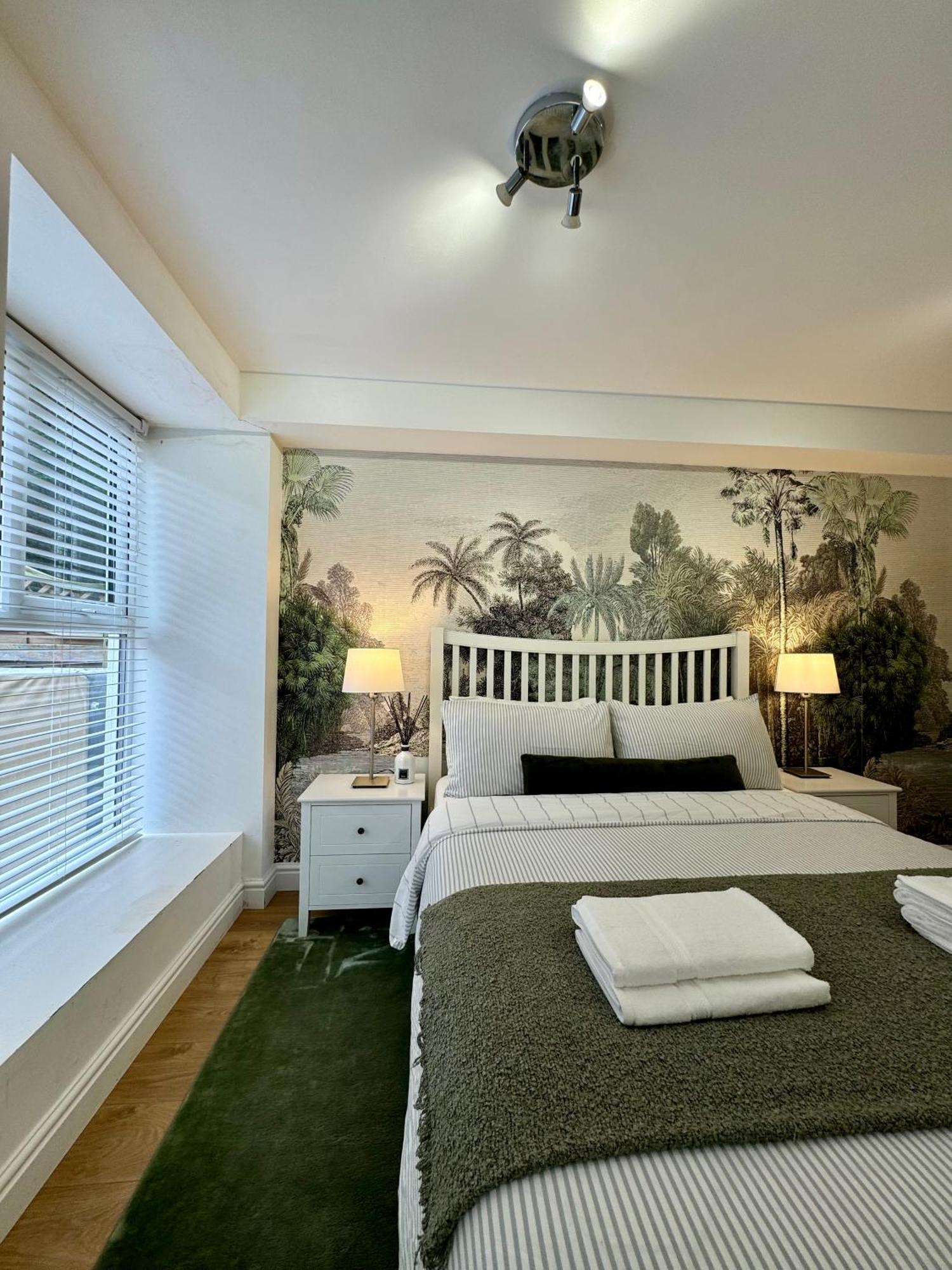 Апартаменты 2br L 2ba With Patio-sleep 6 *