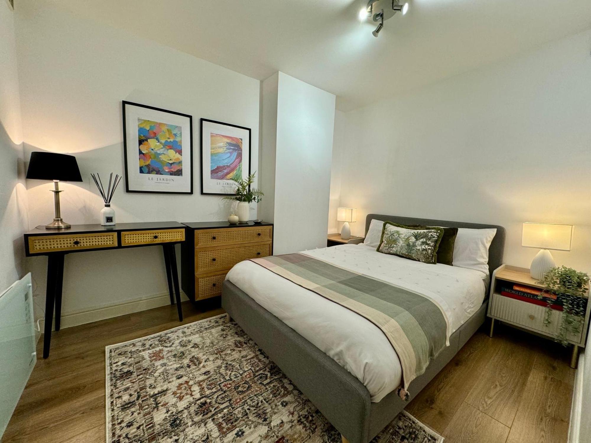 Апартаменты 2br L 2ba With Patio-sleep 6